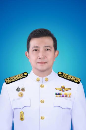 นายเผด็จศักดิ์  พงษ์สมบัติ